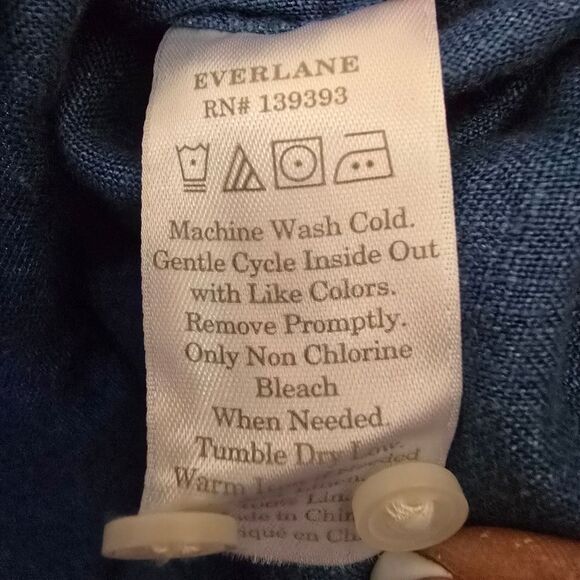 Everlane Womens Blue Denim Button Down Embroidered - Picture 5 of 8